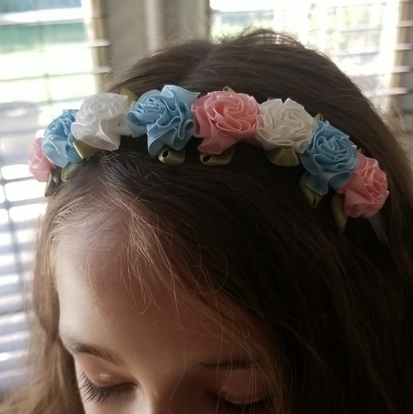 2×$10 Flower kids Headbands - Picture 7 of 11